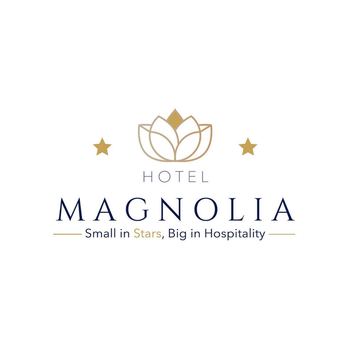 Hotel Magnolia Albenga Exterior photo
